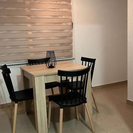 Adriana Apartamento *